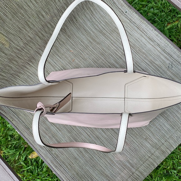 Kate Spade reversible tote pink cream with mini change purse - Picture 4 of 7